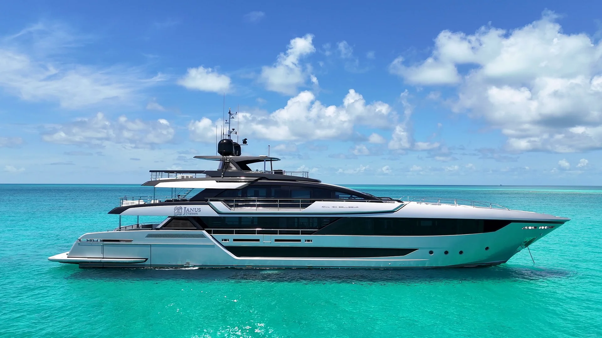 Riva 130 Bellissima — photo 8