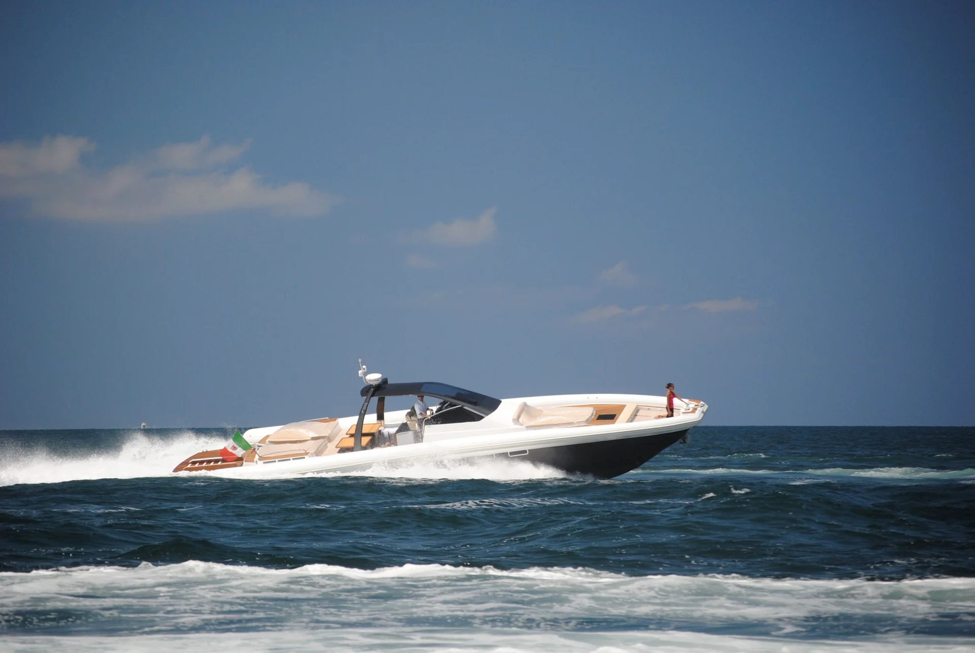 Magazzù MX-18 — photo 1