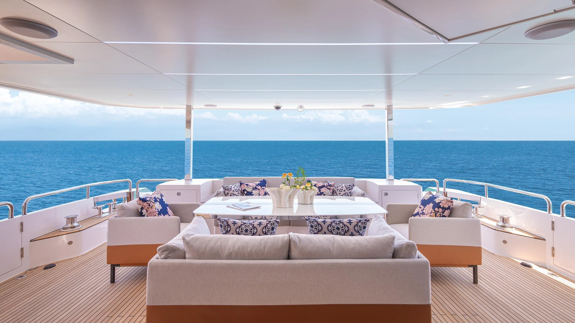 Horizon Yachts FD80 — photo 8