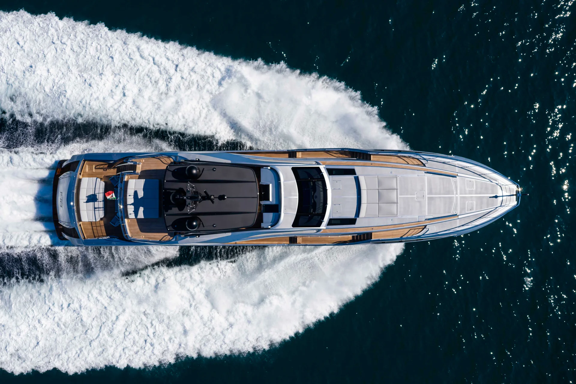 Pershing 140 — photo 4