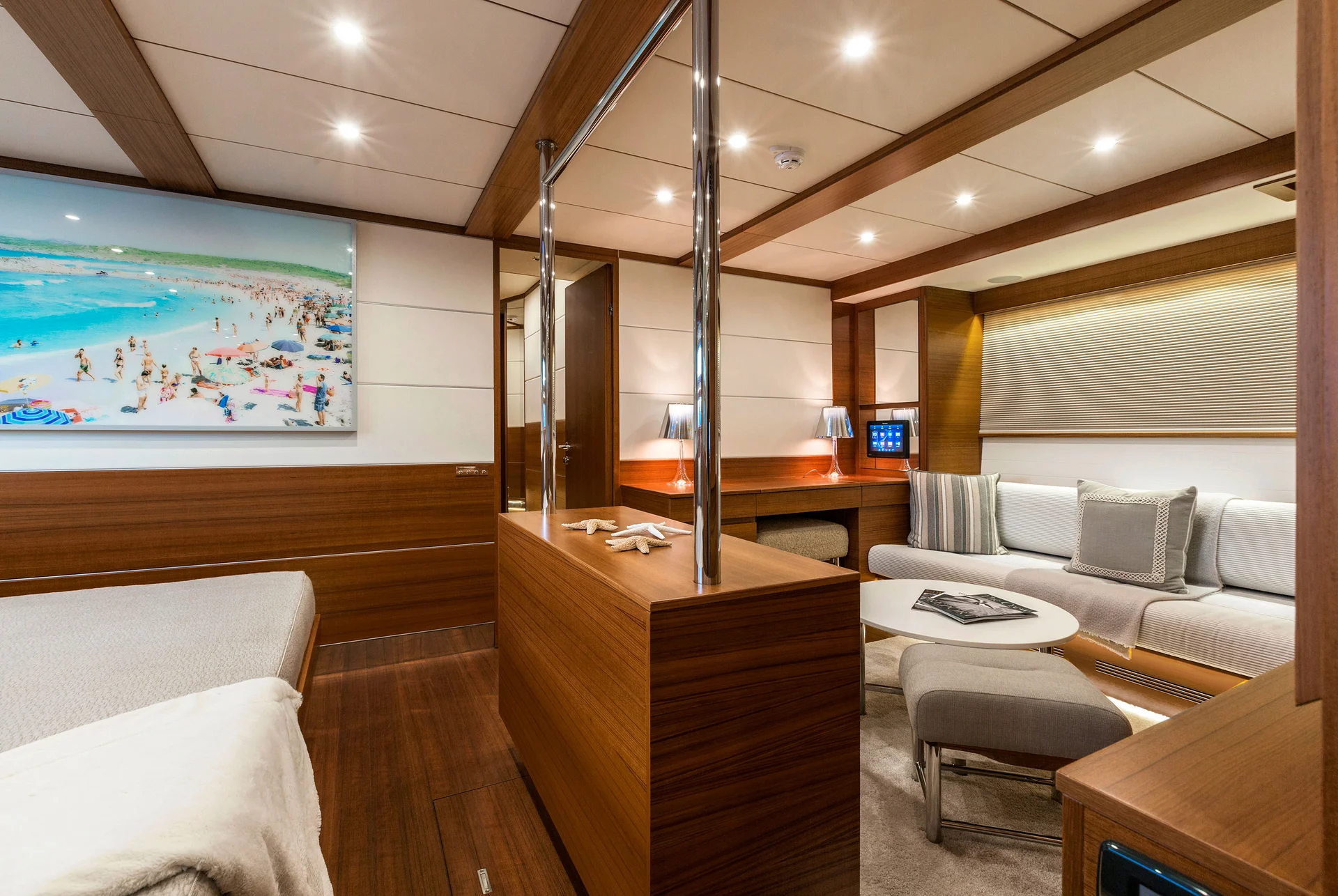 Delta Powerboats 88 carbon — photo 9