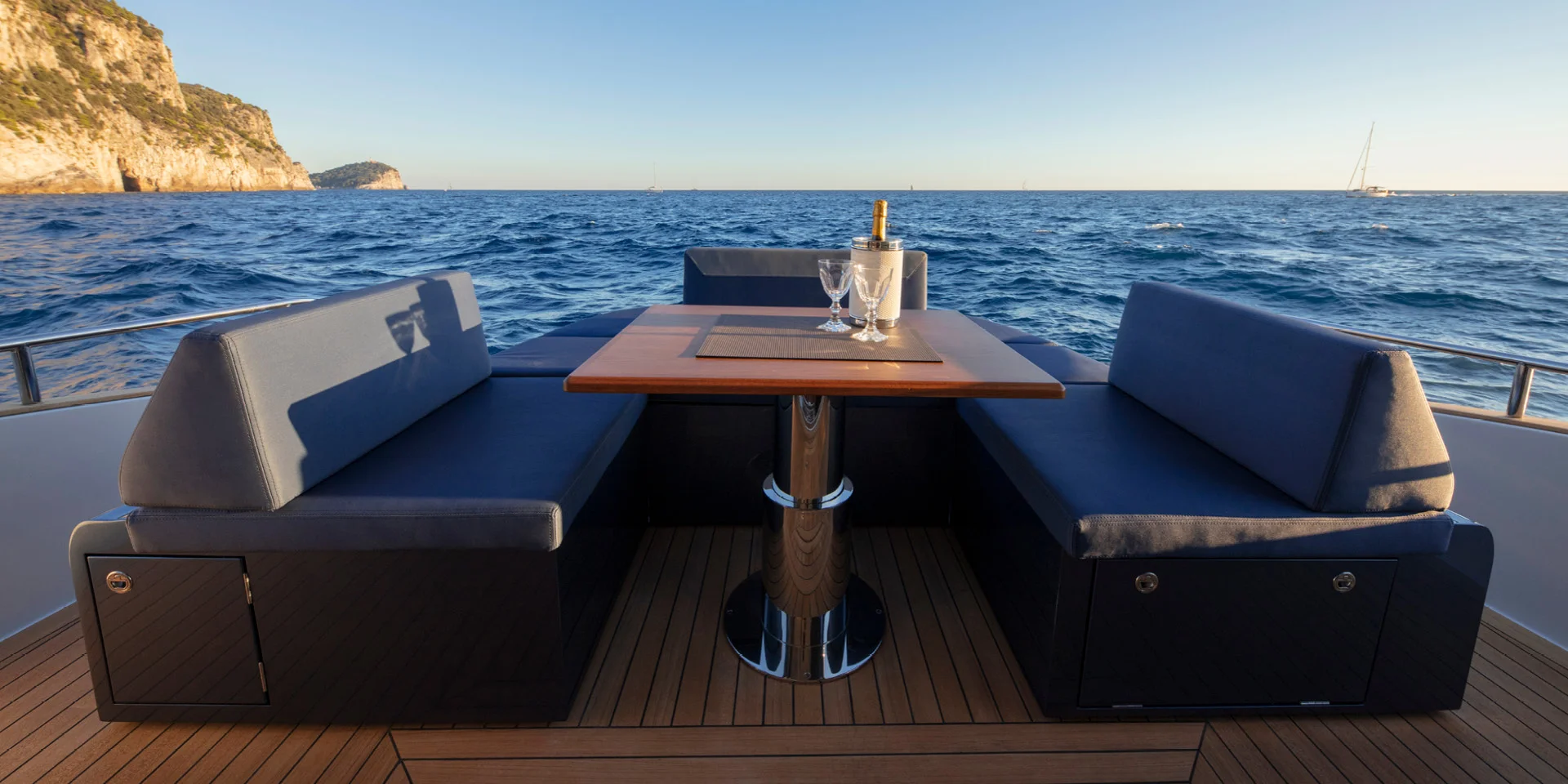 Solaris Power Yachts 48 Coupé — photo 5