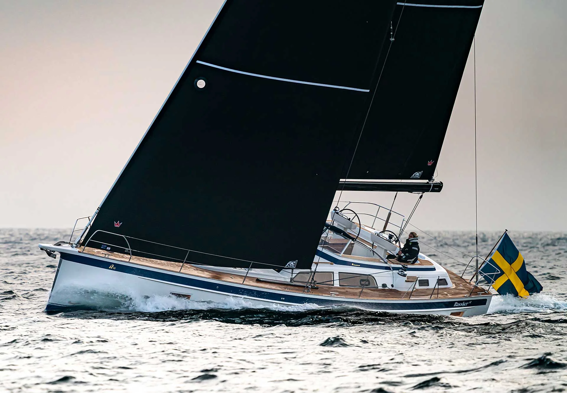 Hallberg-rassy 50 — photo 9