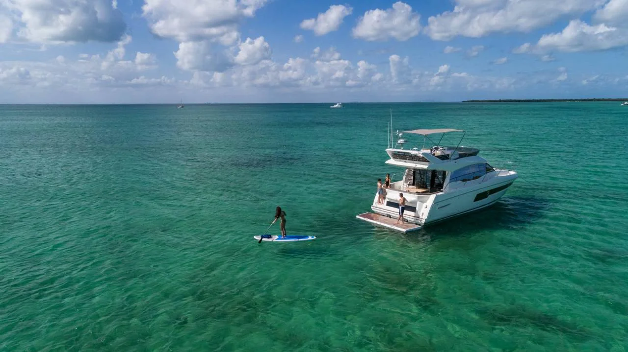 Prestige Yachts Prestige 460 — photo 2