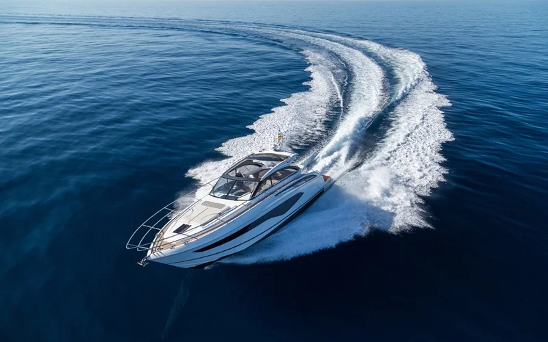 Princess Yachts V50 — photo 3