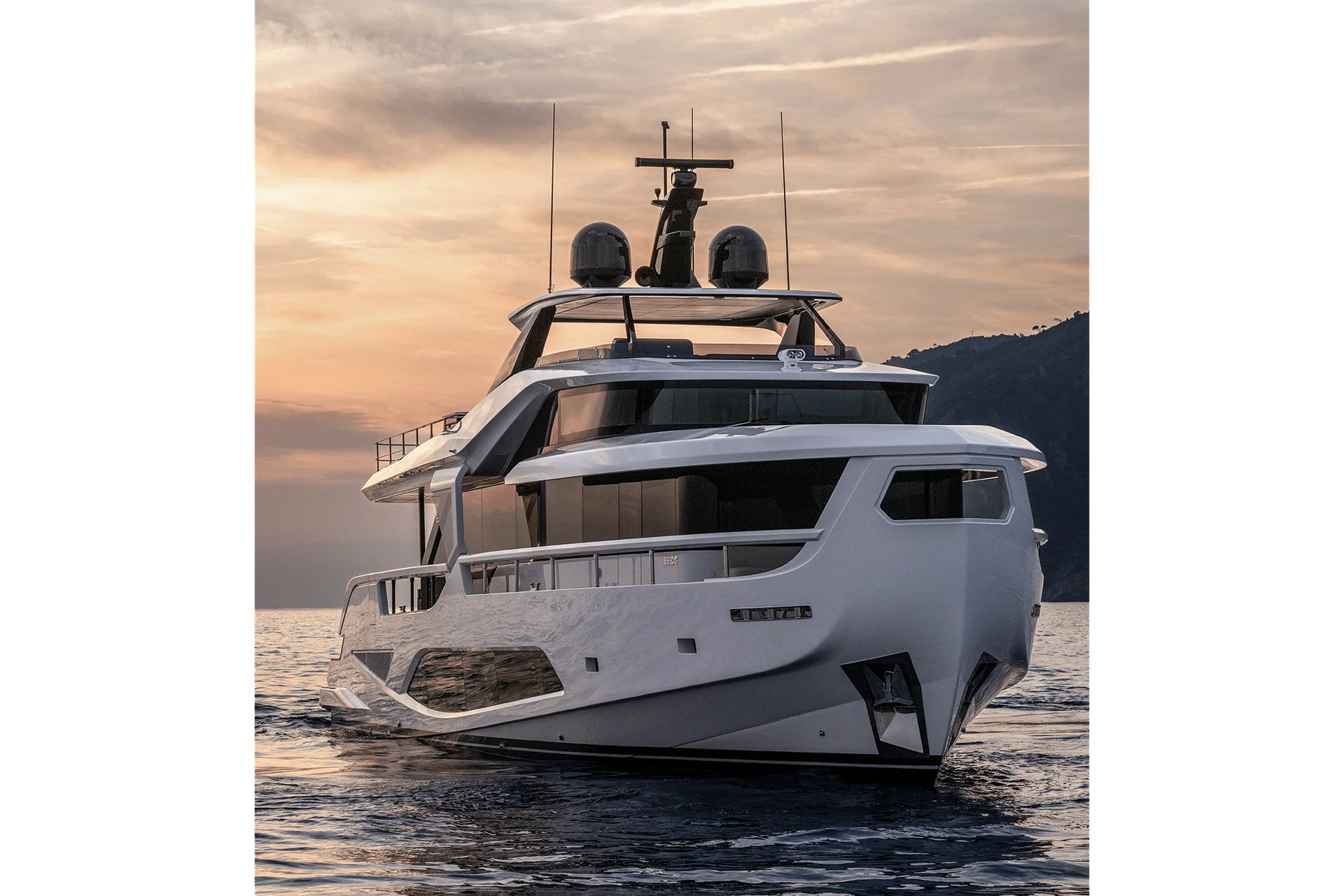 Ferretti Infynito 80 — photo 4