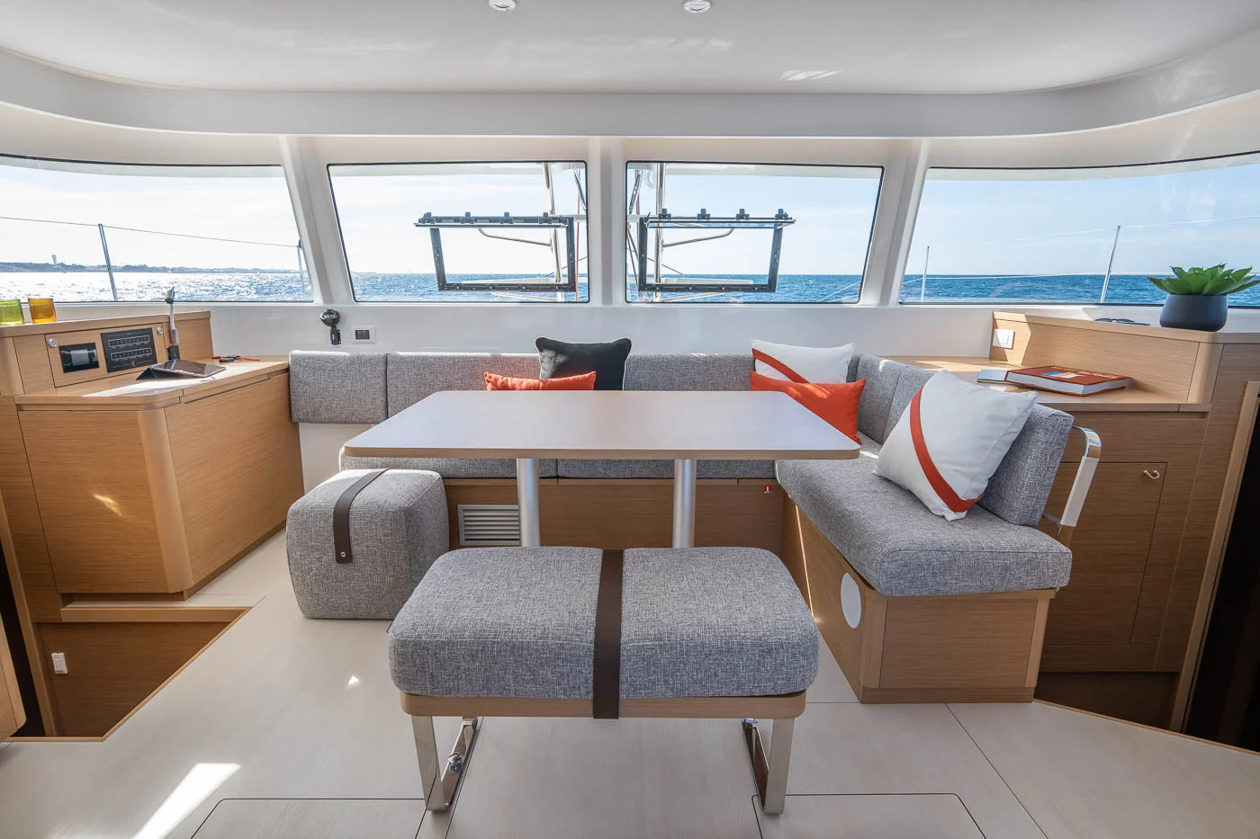 Excess Catamarans Excess 14 — photo 10