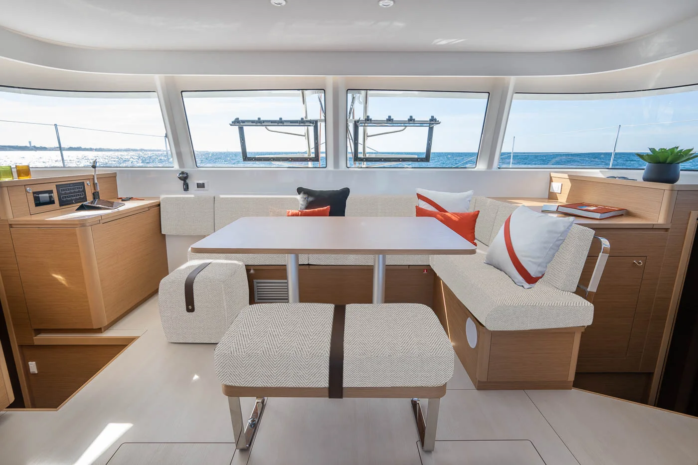 Excess Catamarans Excess 14 — photo 8