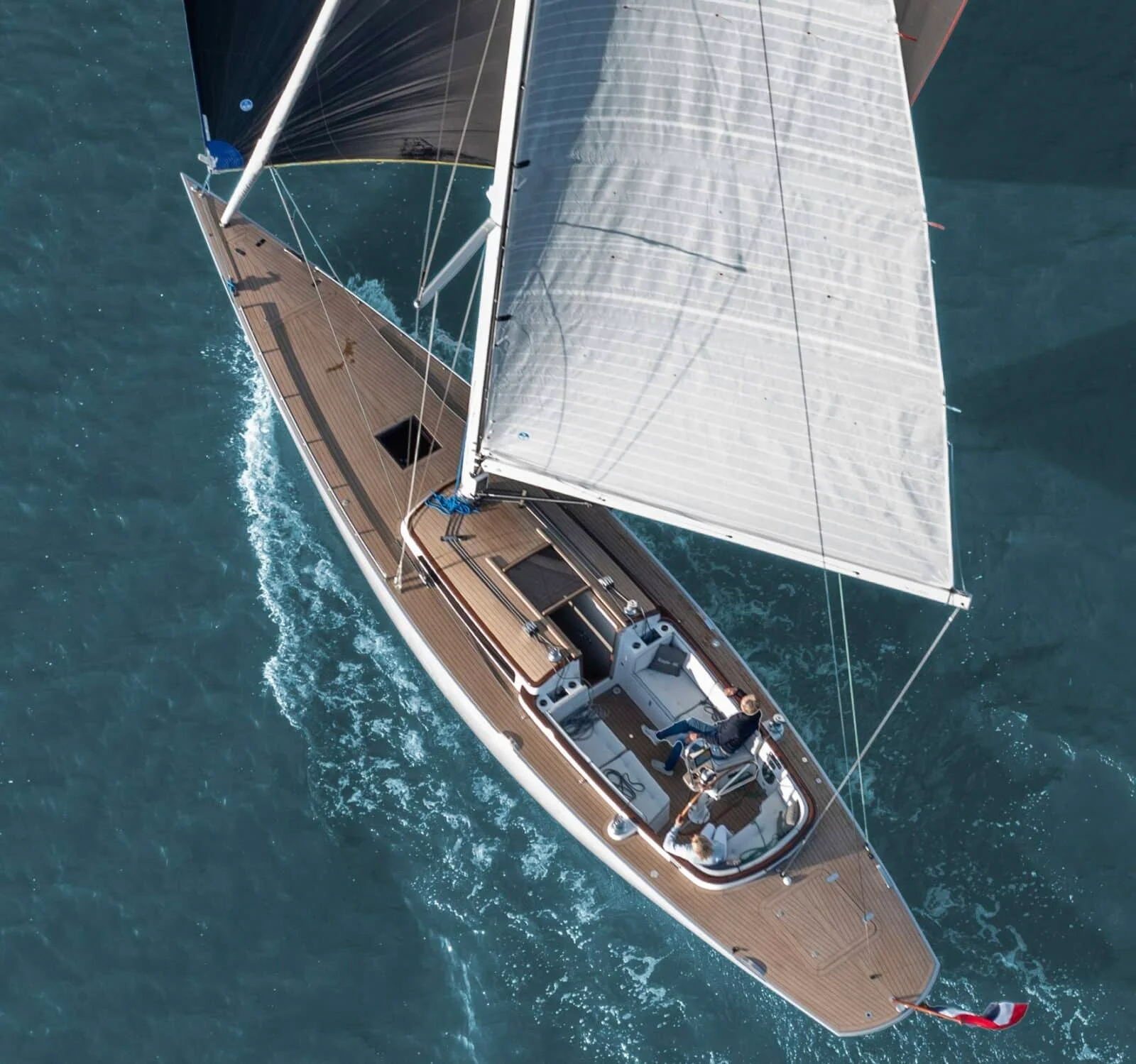 Leonardo Yachts Eagle 46 — photo 2