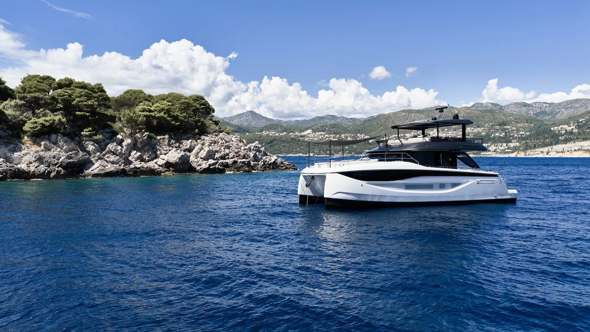Prestige Yachts M7 — photo 5