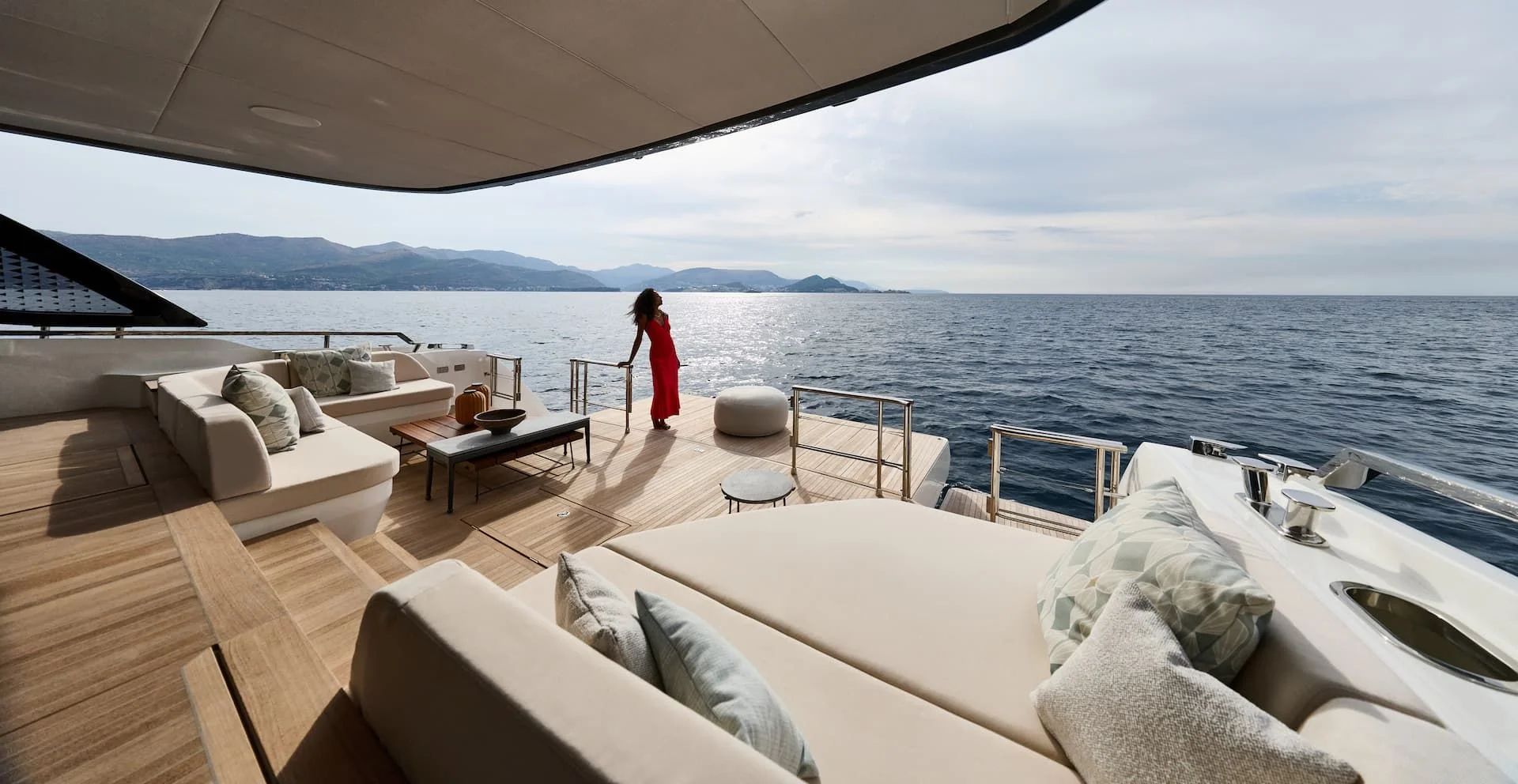 Prestige Yachts M7 — photo 8