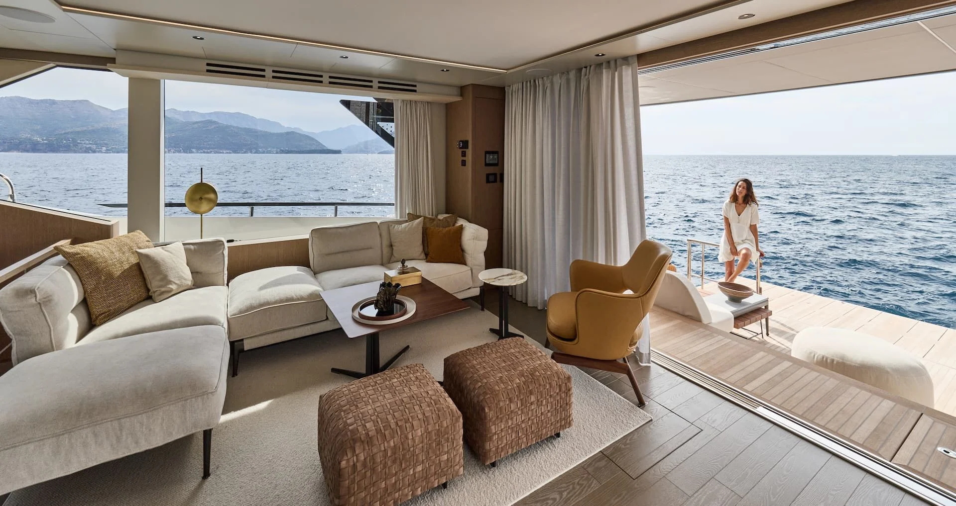 Prestige Yachts M7 — photo 9
