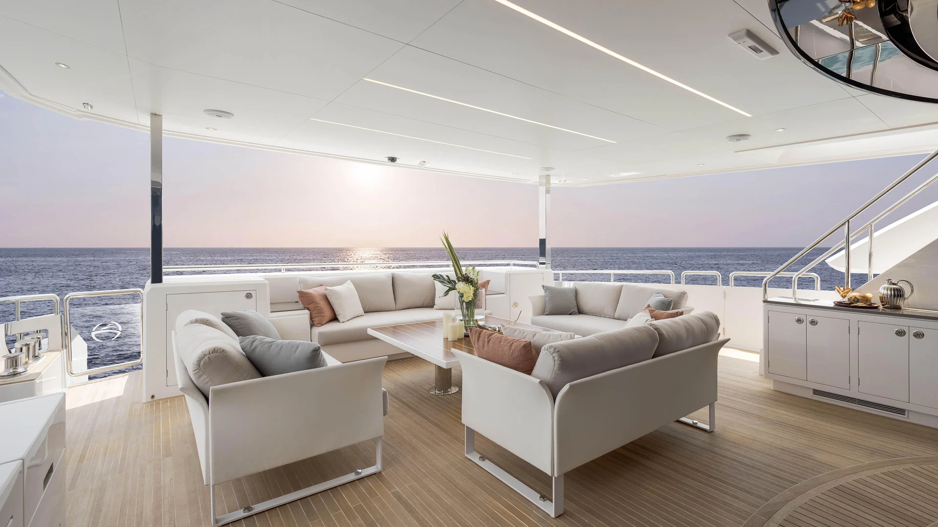 Horizon Yachts FD110 — photo 5