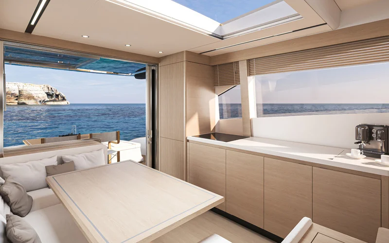 Solaris Power Yachts 52 Coupé — photo 5