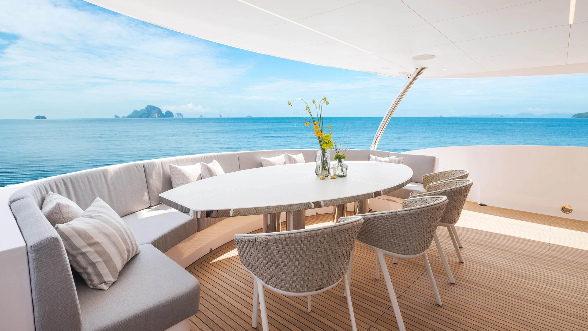 Horizon Yachts RP110 — photo 8