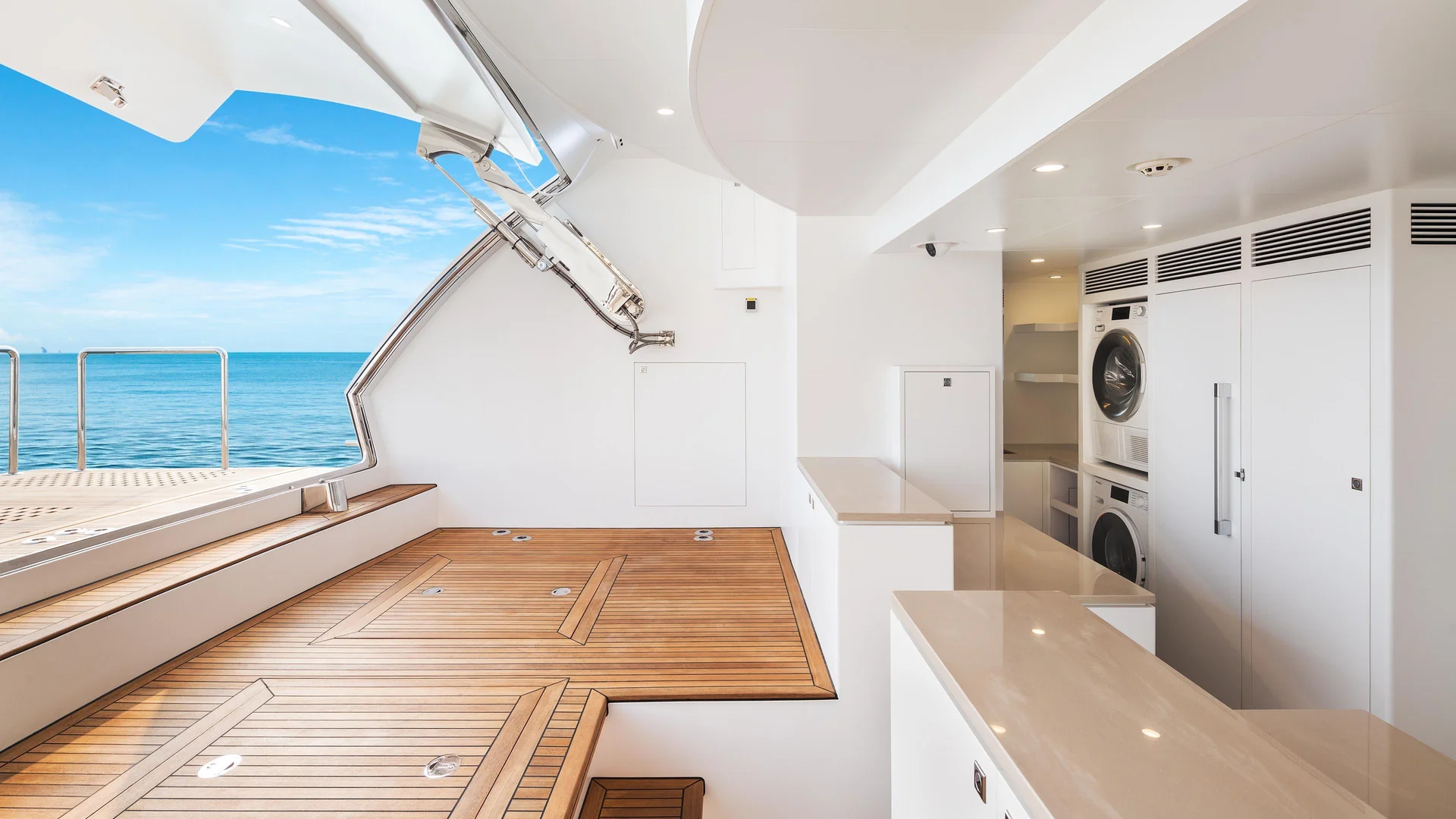 Horizon Yachts RP110 — photo 9