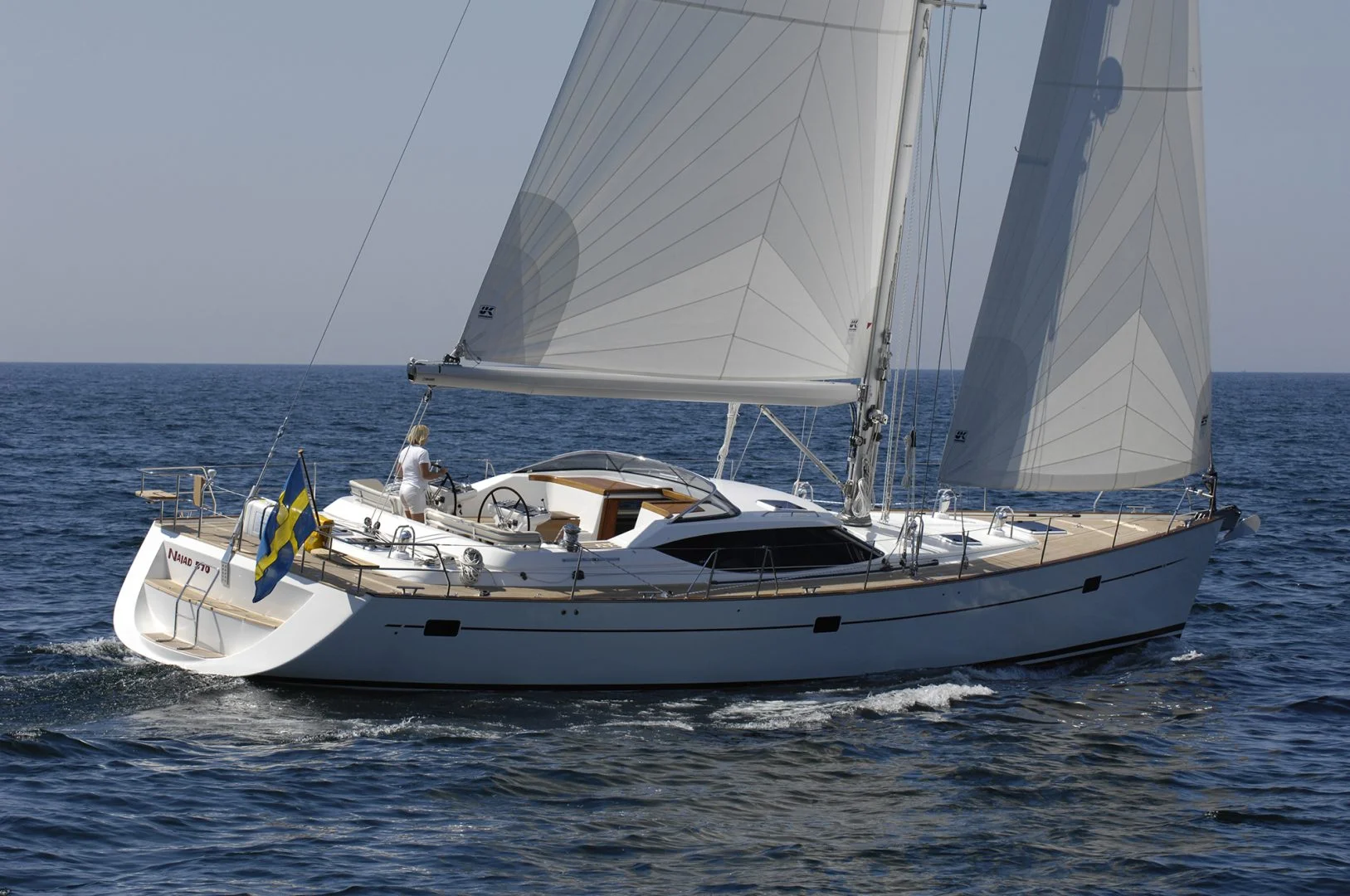 Najad Yachts N570 CC — photo 4