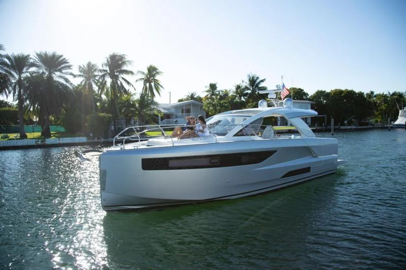 Jeanneau DB/43 OB — photo 4