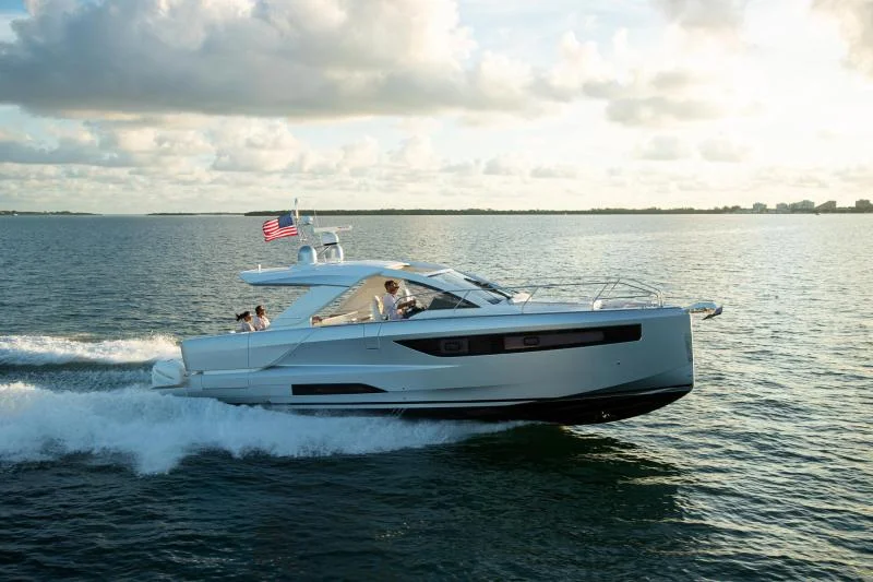Jeanneau DB/43 OB — photo 1