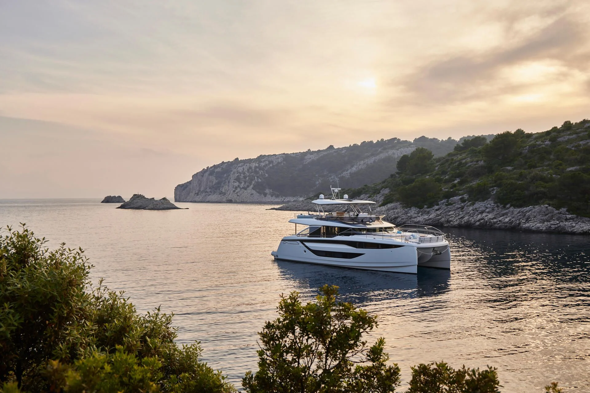 Prestige Yachts M8 — photo 6