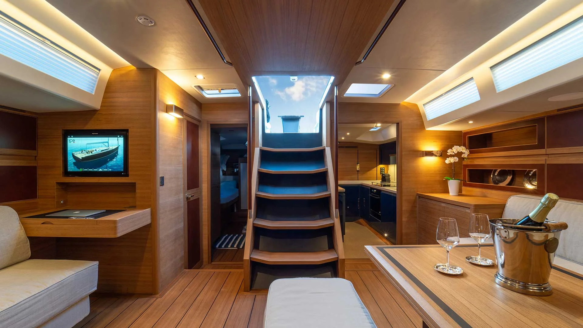 ICe Yachts ICE 70 — photo 8