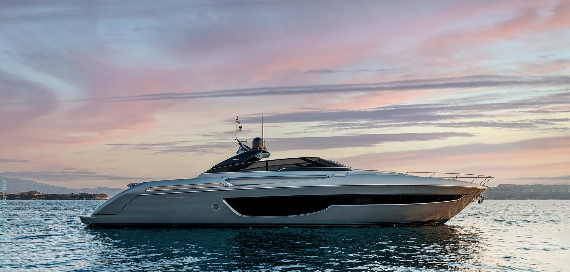 Riva 76 Bahamas — photo 1