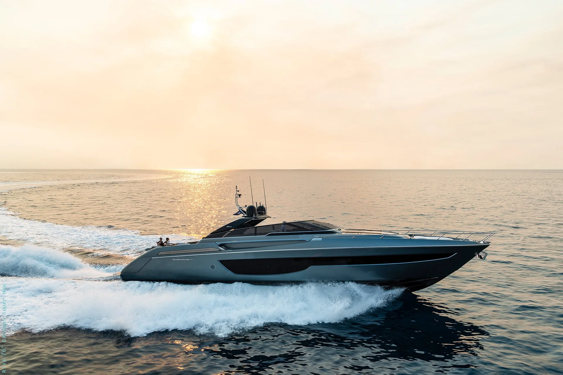 Riva 76 Bahamas — photo 3
