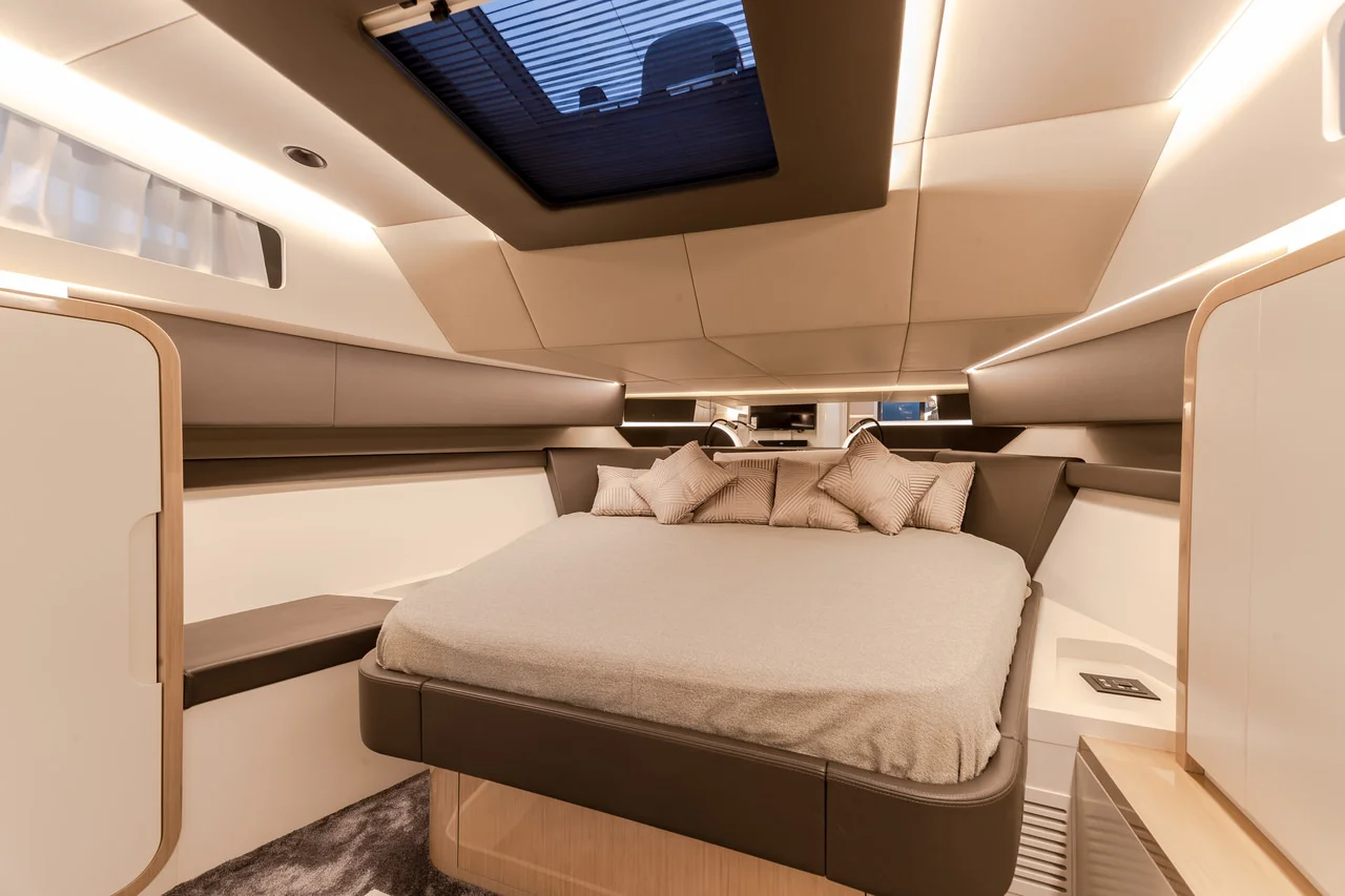 Canados Gladiator 493 Grand — photo 3
