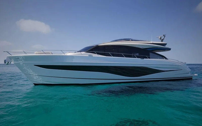 Princess Yachts S80 — photo 2