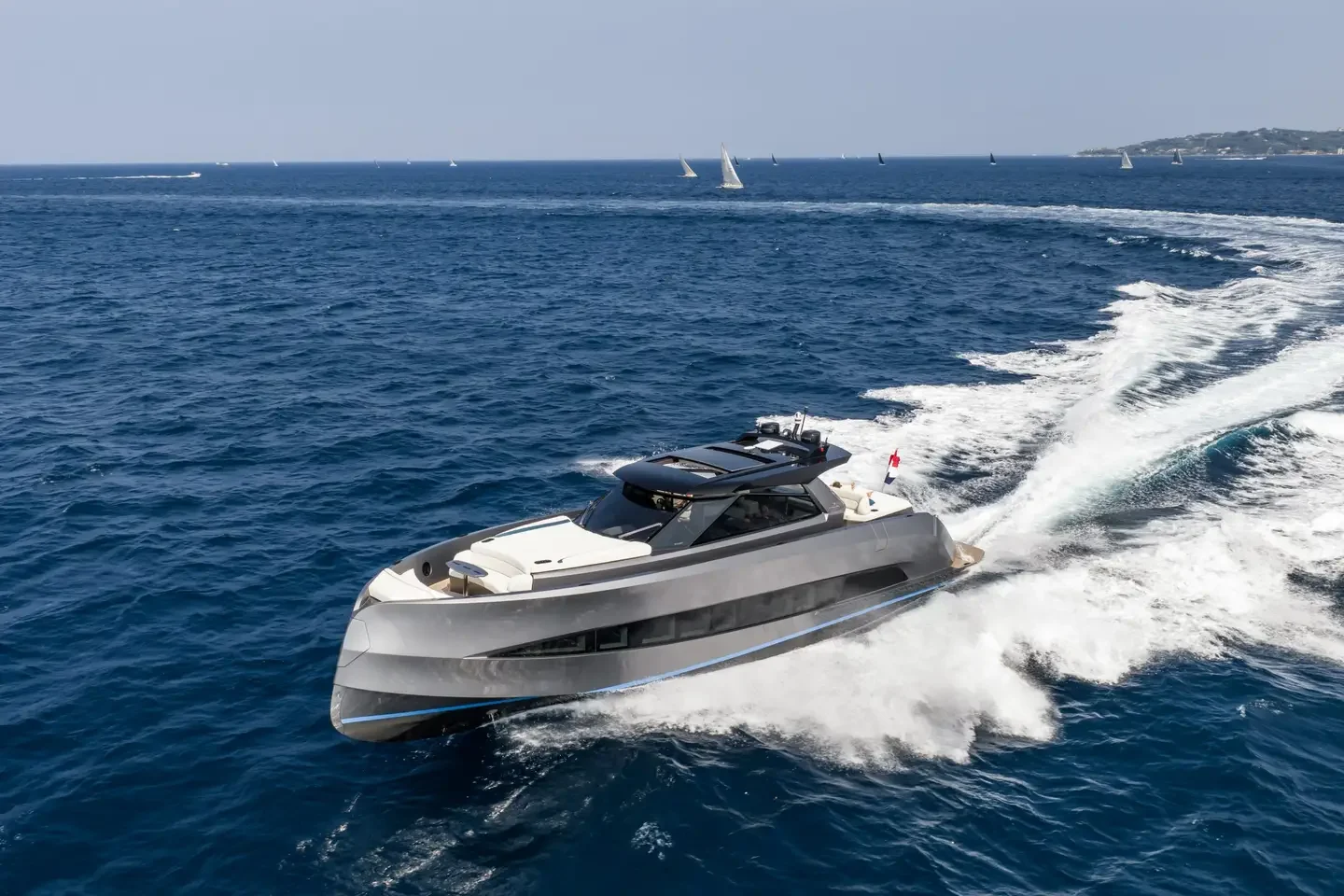 Steeller Yachts Bronson 65 — photo 3