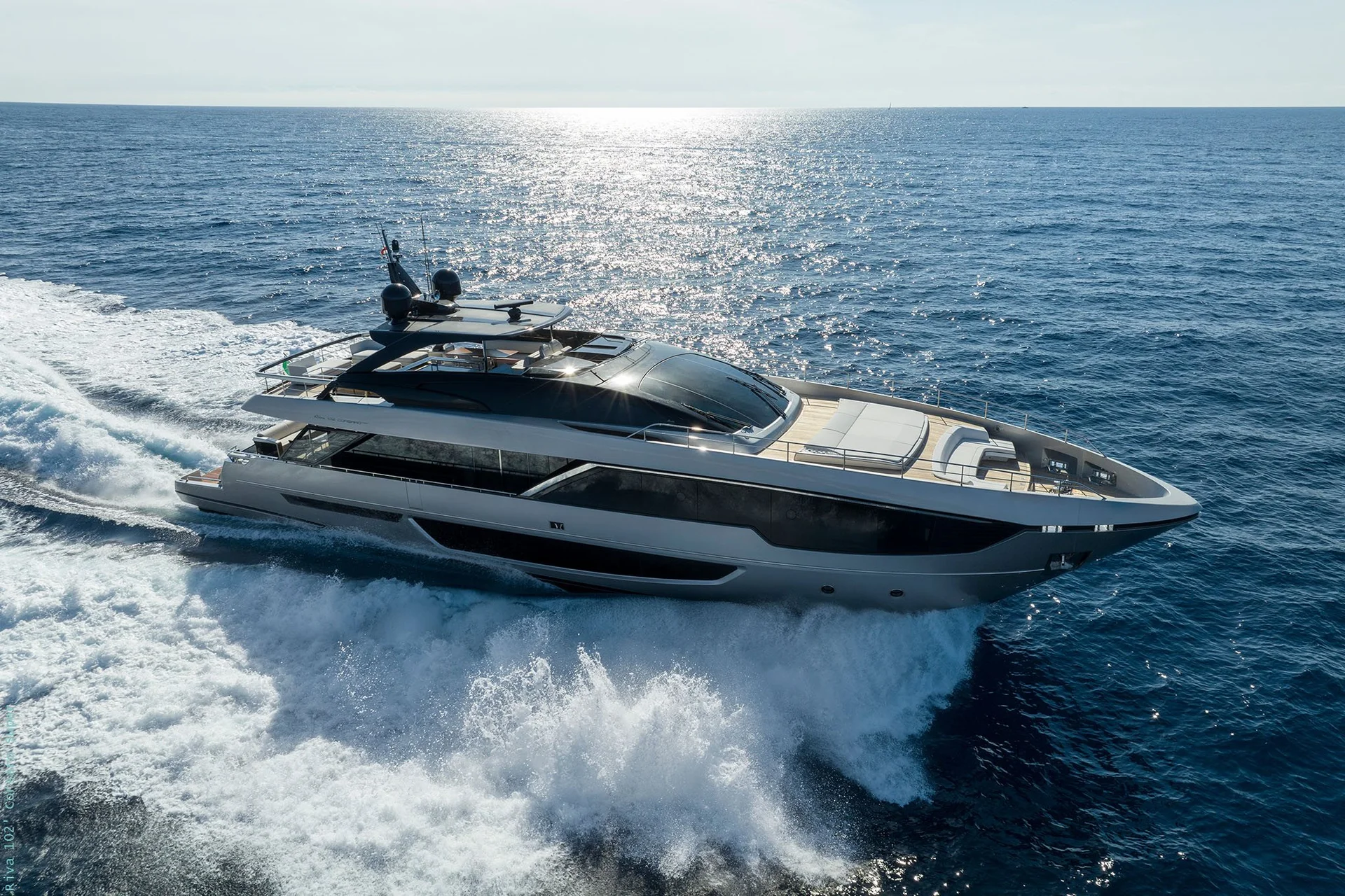 Riva 102' Corsaro Super — photo 8