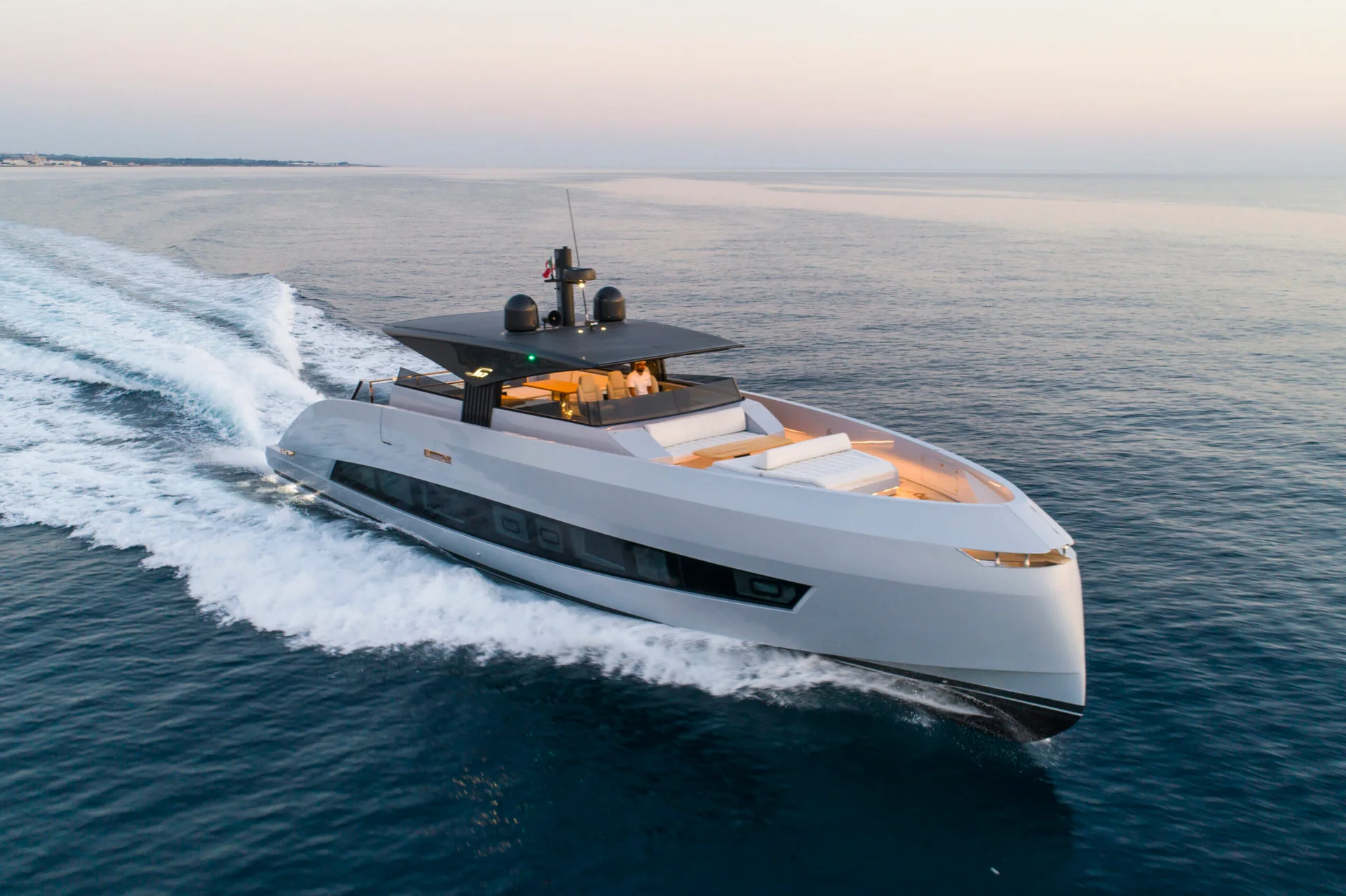 Manda Yachts S07 - SPIDER — photo 5