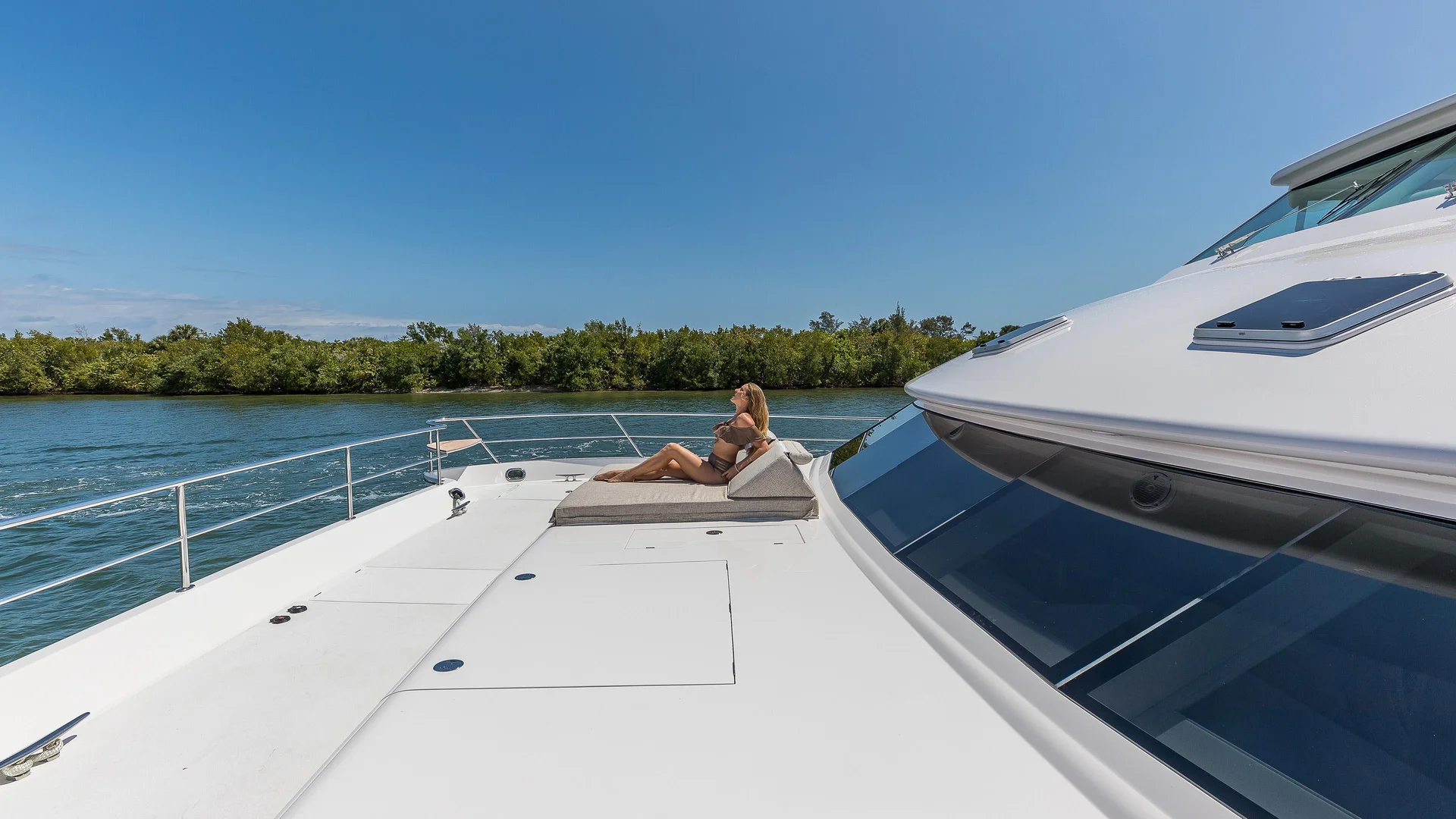 Horizon Yachts PC65 — photo 5