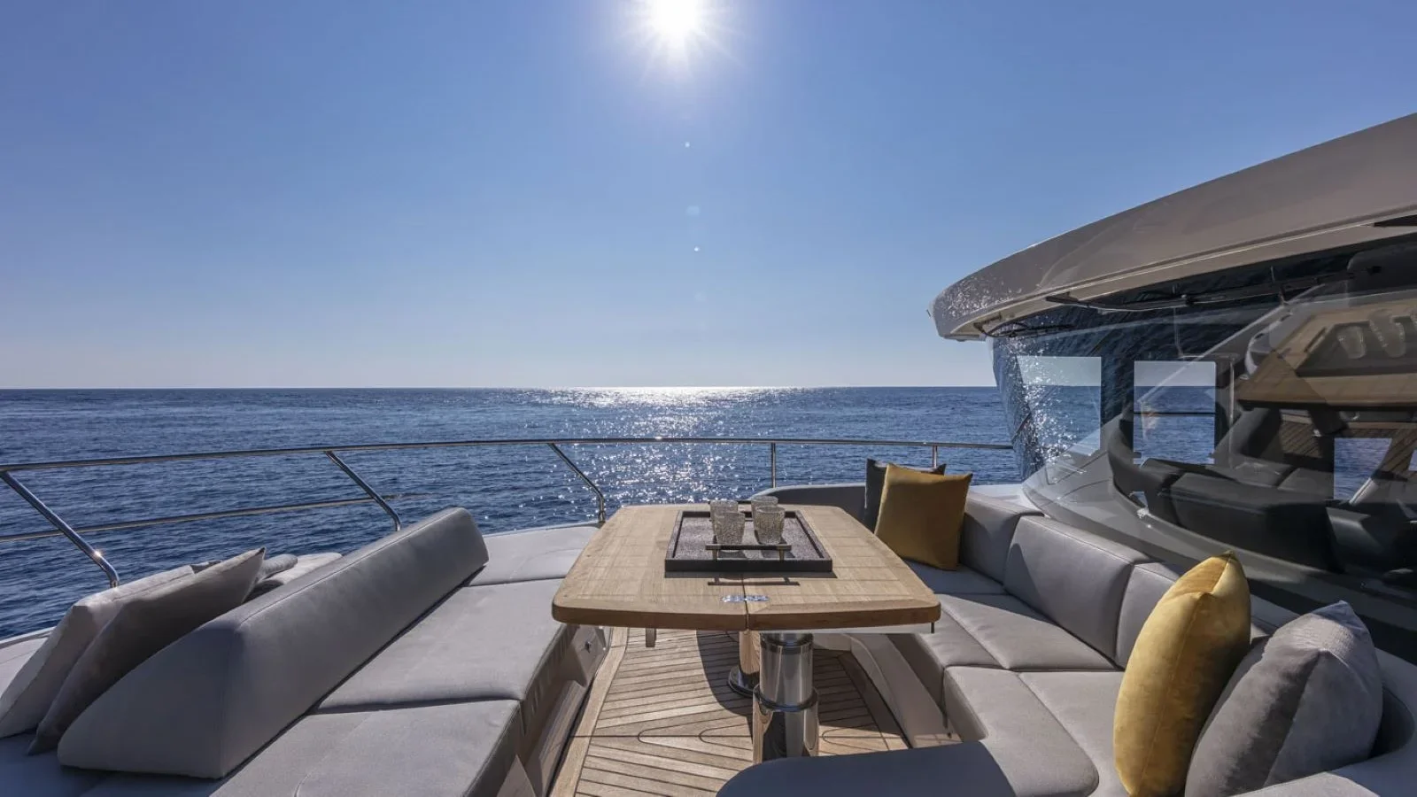 Absolute Yachts Navetta 64 — photo 5