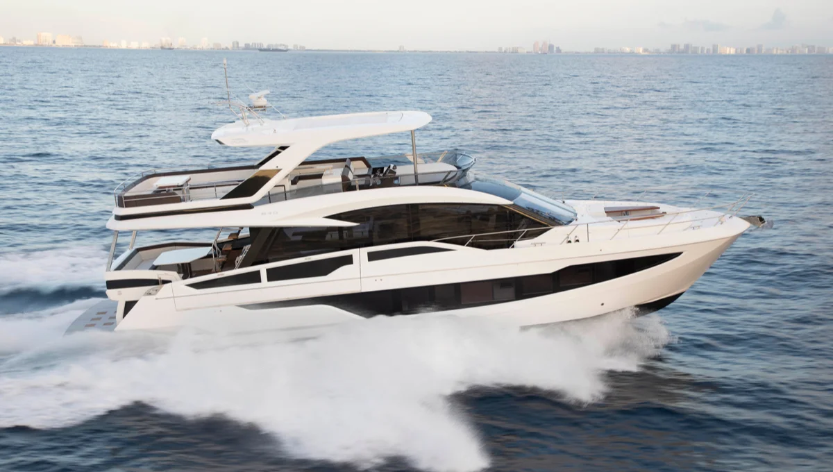 Galeon 640 fly — photo 1