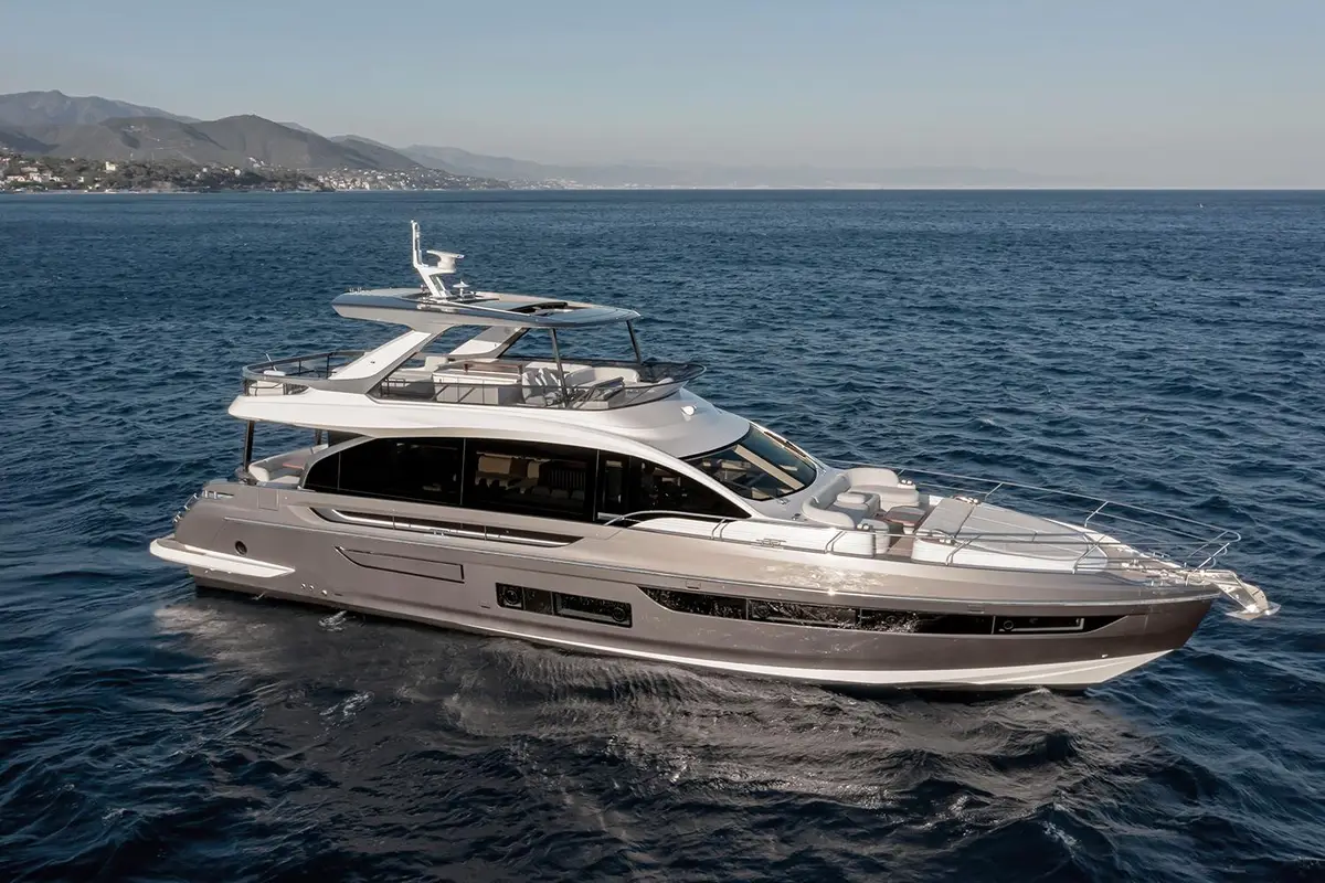 Azimut Fly 72 — photo 1