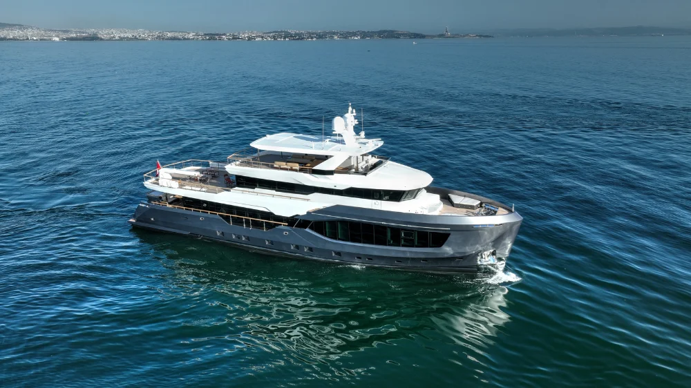 Numarine 37XP — photo 1