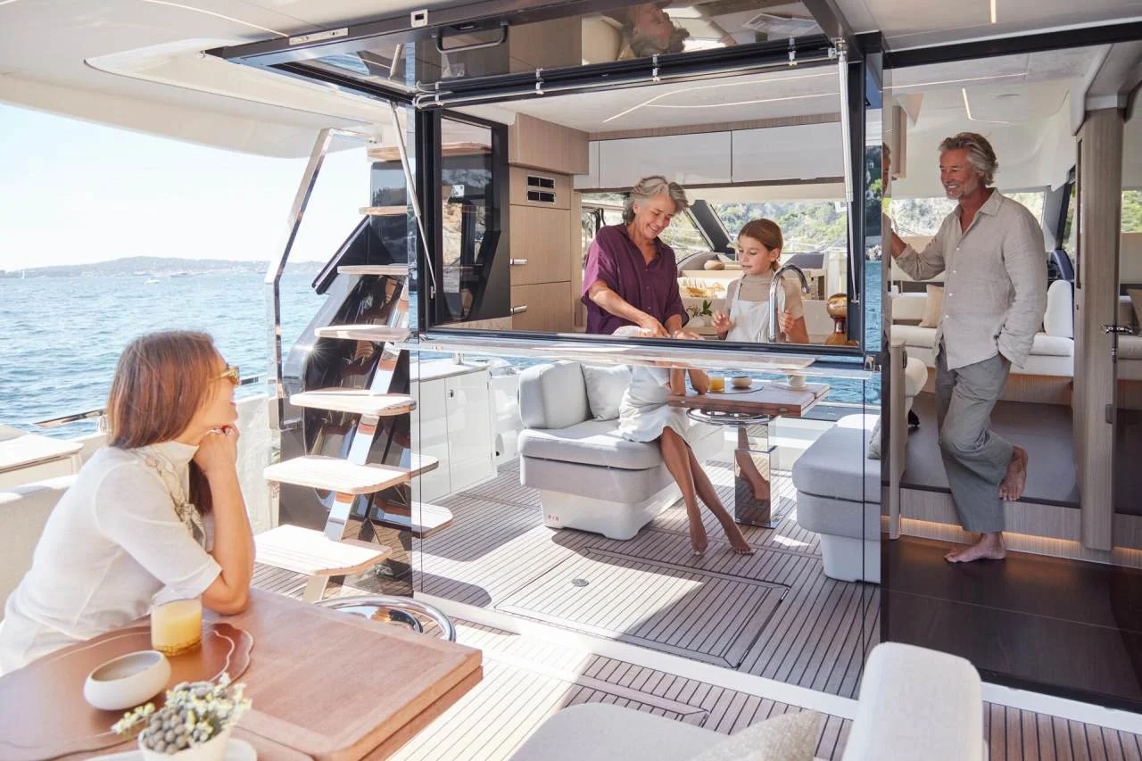 Prestige Yachts F5.7 — photo 9