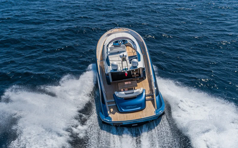 Solaris Power Yachts 48 Flybridge — photo 4