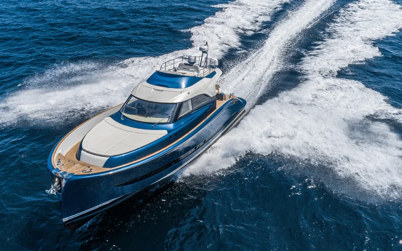 Solaris Power Yachts 48 Flybridge — photo 5