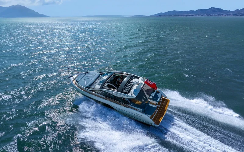 Fairline Targa 40 — photo 3