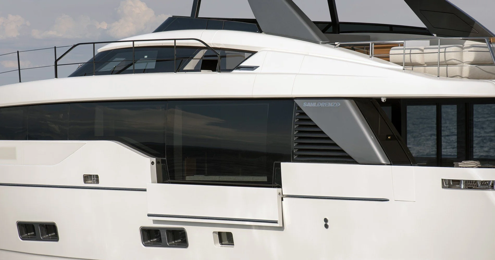 Sanlorenzo SL90 Asymmetric — photo 2