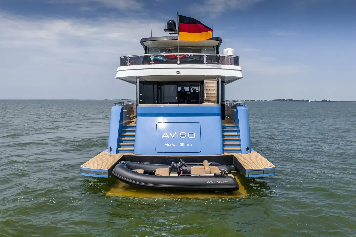 Steeller Yachts Ocean Explorer 85 — photo 6