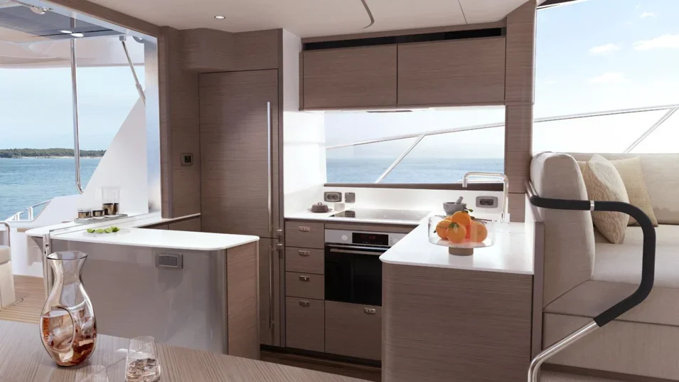 Princess Yachts F58 — photo 4