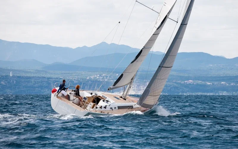 Solaris 44 — photo 2