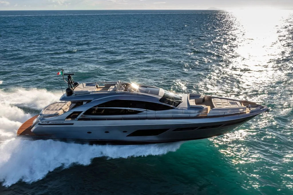 Pershing 8x — photo 1