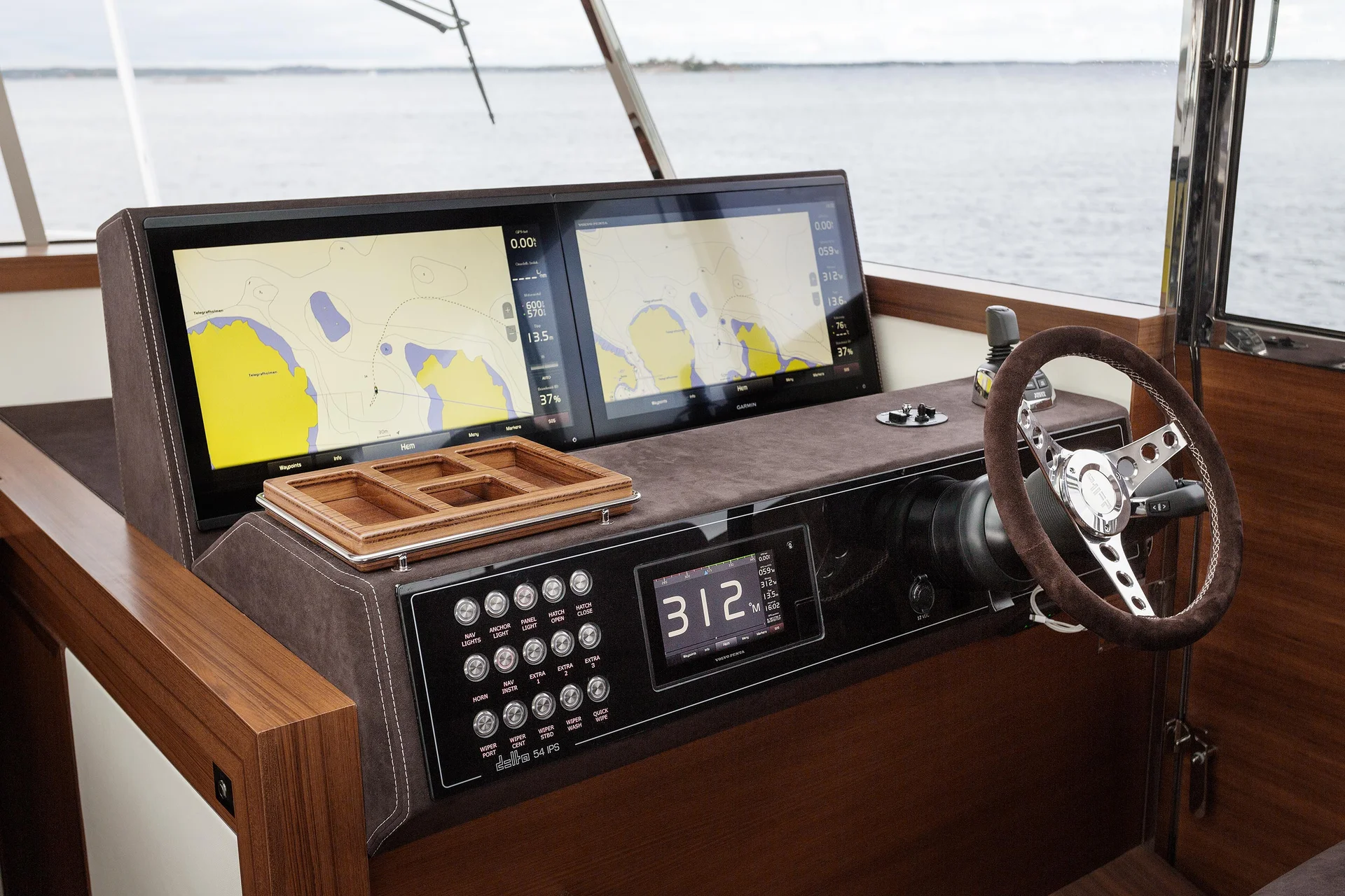 Delta Powerboats 54 ips — photo 6