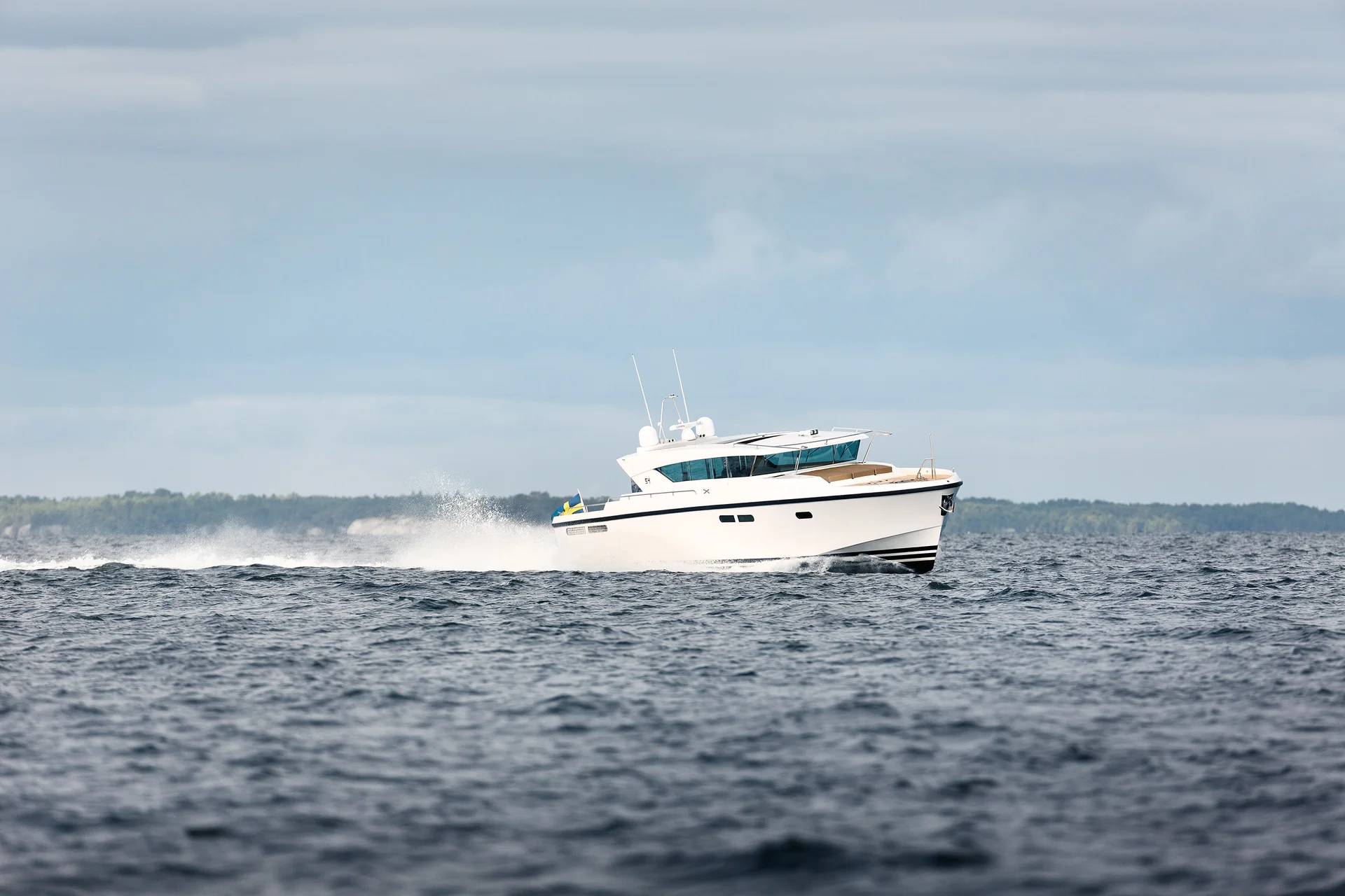 Delta Powerboats 54 ips — photo 1