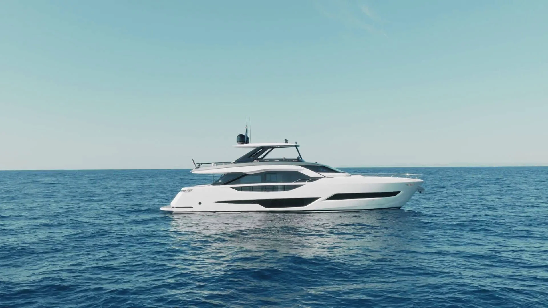 Ferretti Yachts 800 — photo 2