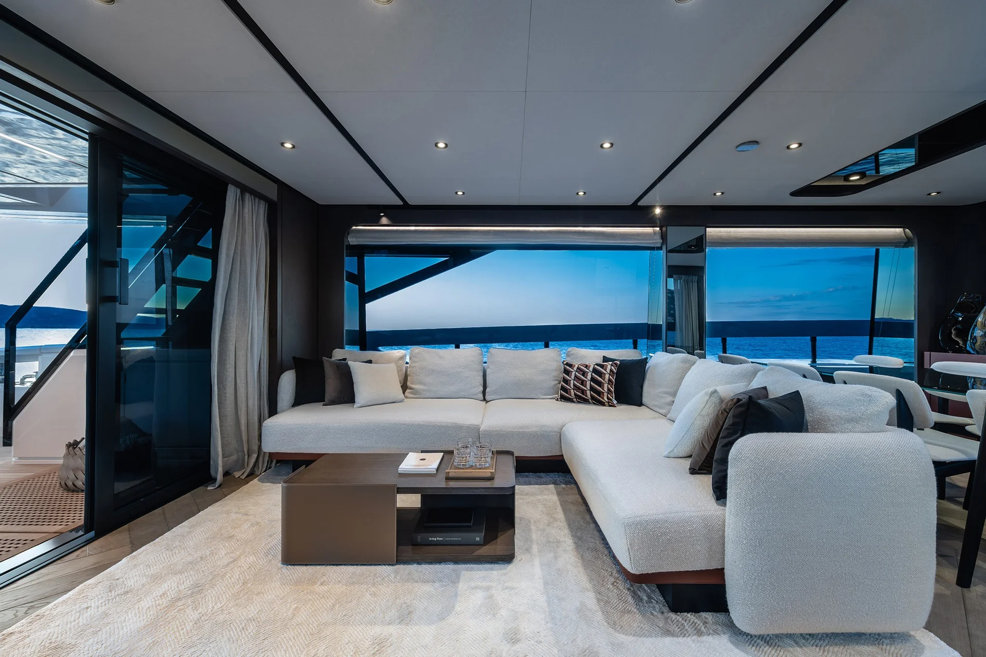 Ferretti Yachts 800 — photo 7